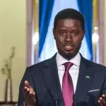 Sénégal : Bassirou Diomaye Faye réorganise la primature via un décret qui suscite des réactions