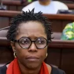 Assemblée Nationale – Révision Constitution : Natacha Kpochan justifie le rallongement du mandat des Députés 