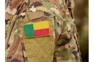 Bénin : devant la Criet, un sergent détenu pour vente de tenues militaires, évoque ‘'la mauvaise qualité des uniformes réglementaires''
