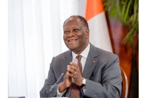 Côte d'Ivoire : Alassane Ouattara, candidat naturel du parti au pouvoir, déjà, des promesses à la jeunesse