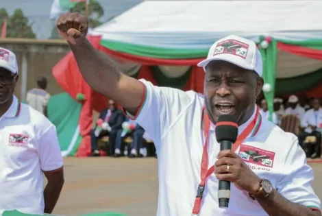 Burundi : Évariste Ndayishimiye candidat à sa propre succession pour la présidentielle de 2027 