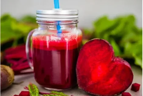 Santé : ces 09 boissons renforcent le cœur, régulent la tension et améliorent la circulation sanguine