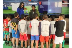 AGL célèbre le football africain aux côtés de la jeunesse marocaine à travers « AGL Moving Tour »