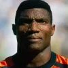 Peter Rufai : « On dirait qu'il avait des dons mystiques », un ex-joueur des Dragons FC se souvient de son passage dans le championnat béninois
