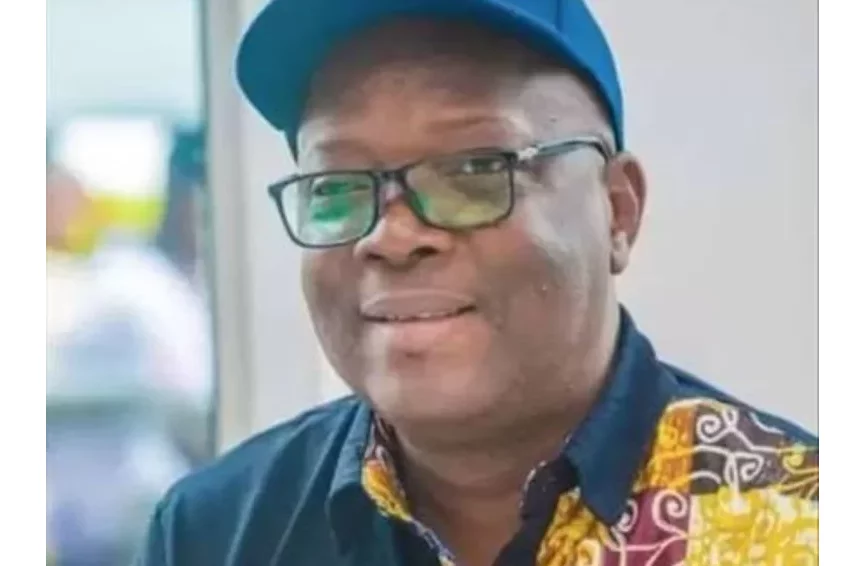 « Je suis déjà autour de la table, je mange avec eux », Patrick DJIVO 