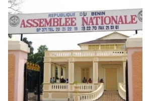 Révision de la constitution : les députés convoqués pour le vendredi 14 novembre