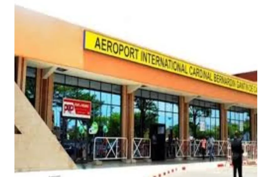 Bénin : le gouvernement rebaptise l'aéroport de Cotonou 