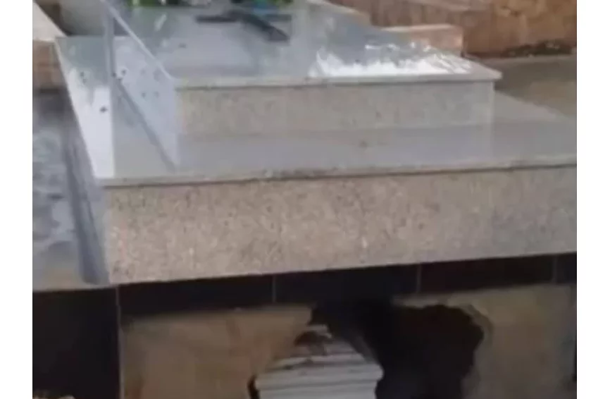 Côte d'Ivoire : la tombe de Nadya Sabeh, l'épouse d'Ariel Sheney profanée le lendemain de son inhumation