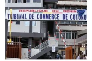 Tribunal de Commerce de Cotonou : une femme traduit son époux en justice pour impayés de loyers 