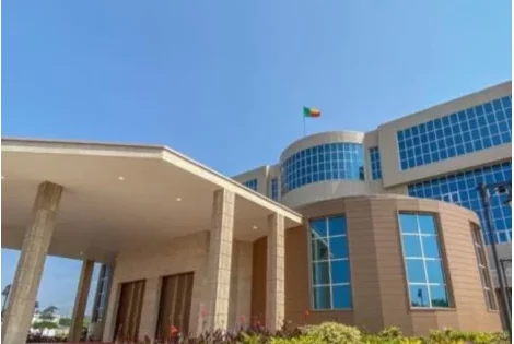 Fin de charge présidentielle : responsabilité et rôle dans la gouvernance du pays