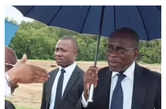 Bénin : Patrice Talon sur les chantiers de la Route des pêches malgré la pluie