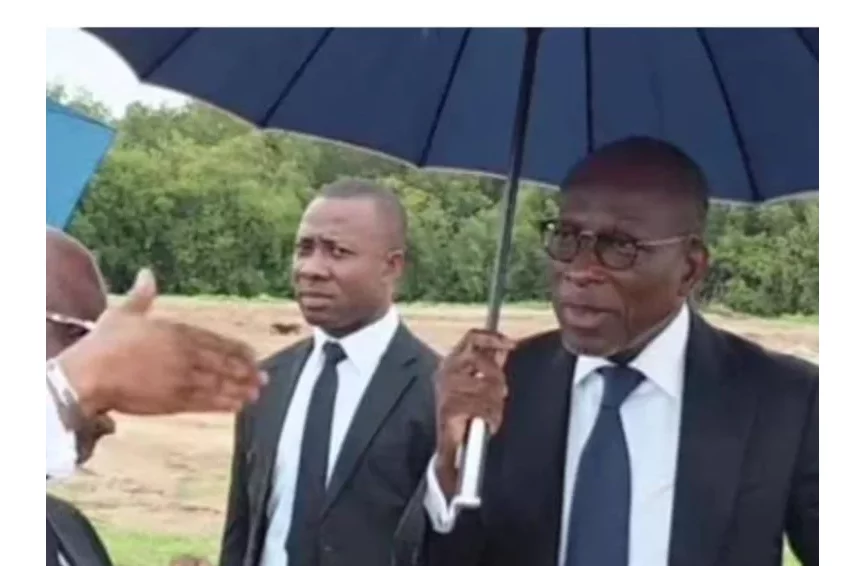 Bénin : Patrice Talon sur les chantiers de la Route des pêches malgré la pluie