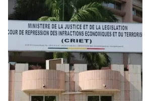 Bénin : un faux aide-soignant face à la CRIET pour escroquerie en ligne