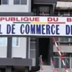 Tribunal de Commerce de Cotonou : une femme traduit son époux en justice pour impayés de loyers 