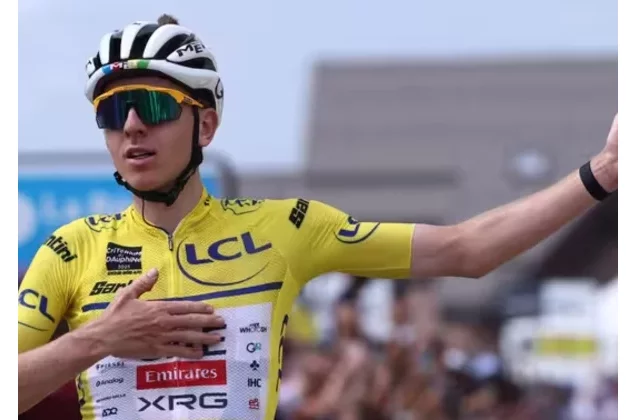Critérium du Dauphiné 2025 : Tadej Pogacar, vainqueur en solitaire de la 7e étape devant Vingegaard