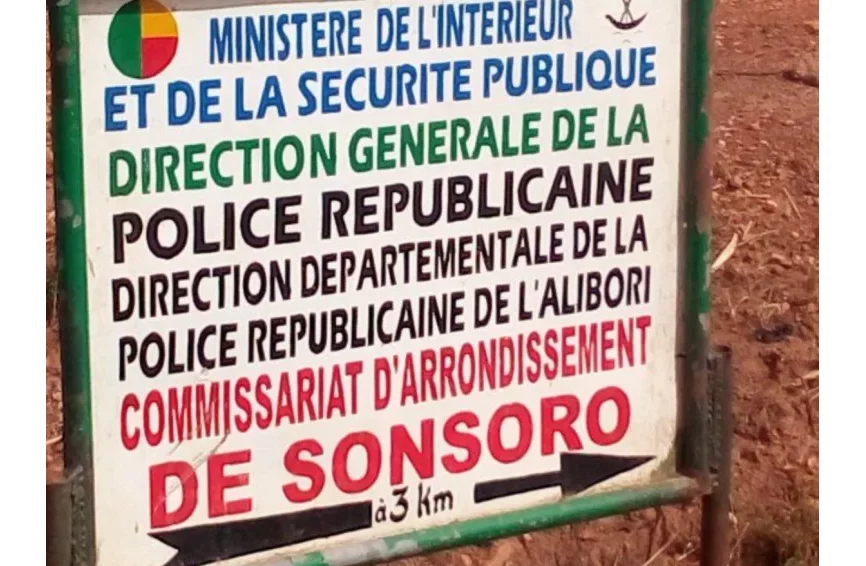 Bénin : ce qu'on sait du bilan de l'attaque du commissariat de Sonsoro incendié