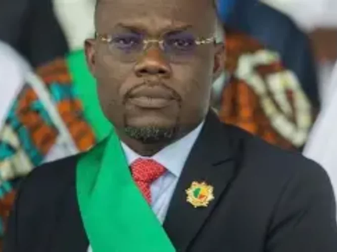 Bénin : à la Criet, le verdict tombe dans l'affaire de harcèlement contre le député Armand Gansè, des millions d'amende pour le prévenu