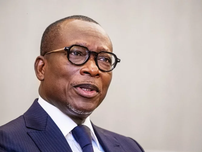 Tentative de Coup d'État au Bénin : Patrice Talon apparaît à la présidence pour une déclaration d'urgence