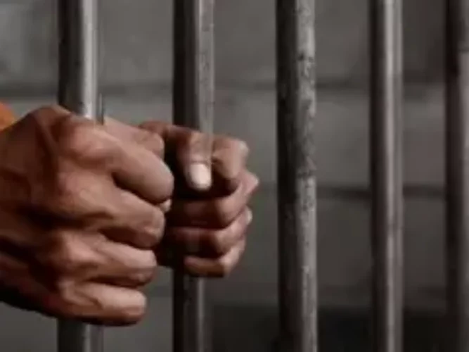 Bénin : un homme condamné à la prison à perpétuité pour avoir assassiné une sage-femme