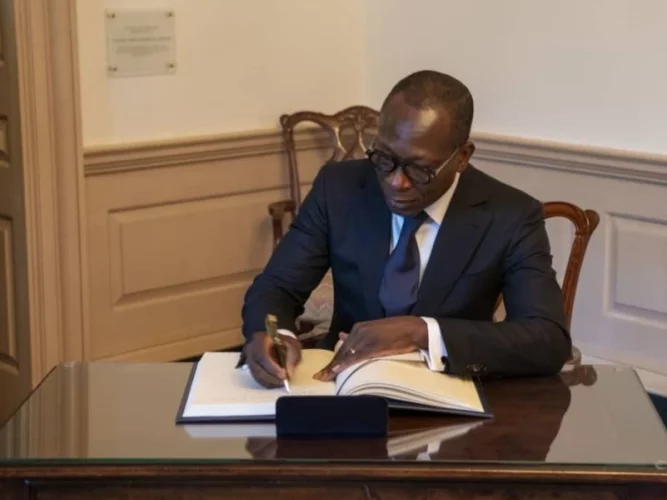 Bénin : les conditions de suspension d'une association ou fondation, fixées par une loi promulguée par Talon