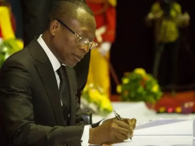 Bénin : Patrice Talon redéfinit les modalités de délivrance des visas et cartes de résidents aux étrangers 