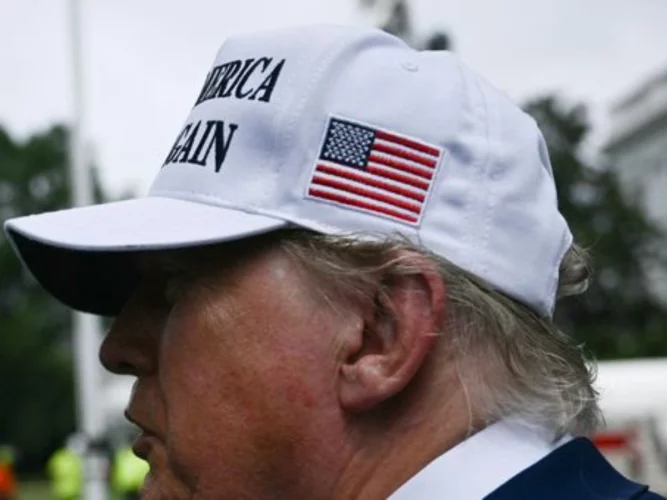 Les ressortissants de sept nouveaux pays dont 4 africains interdits d'entrée aux États-Unis (liste)