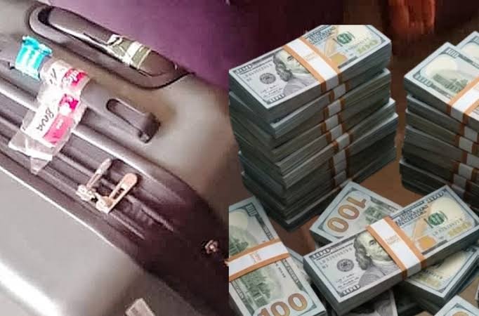 Scandale financier en RDC : plus de 3,5 millions de dollars américains interceptés à l'aéroport de Ndjili, le propriétaire inconnu 